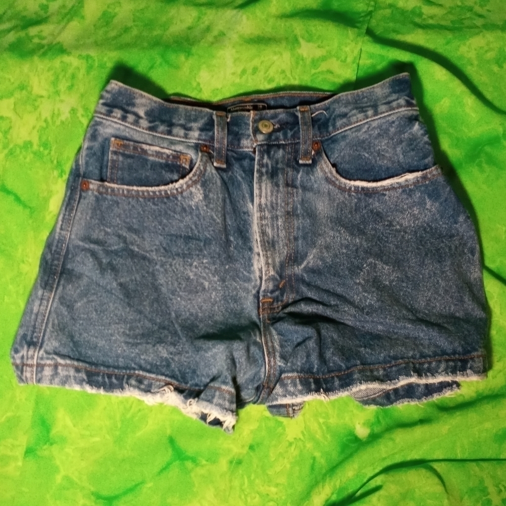 Abercrombie & Fitch Medium Wash Shorts